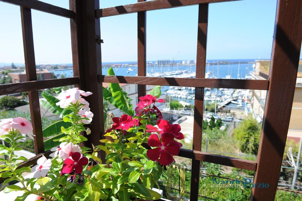 B&B Villa Delle Rondini Vibo Valentia Marina Exterior foto